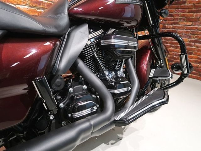 harley-davidson - street-glide-special-flhxs