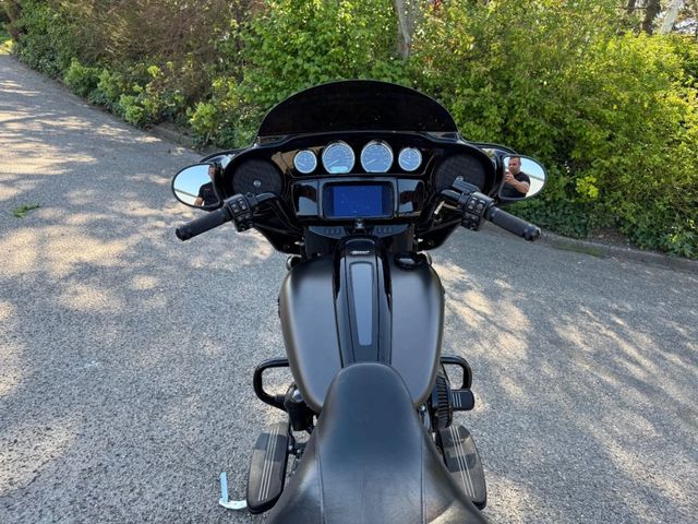 harley-davidson - street-glide-special-flhxs