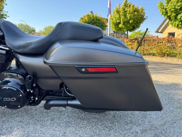 harley-davidson - street-glide-special-flhxs