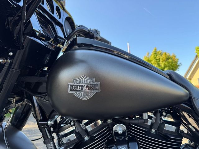 harley-davidson - street-glide-special-flhxs