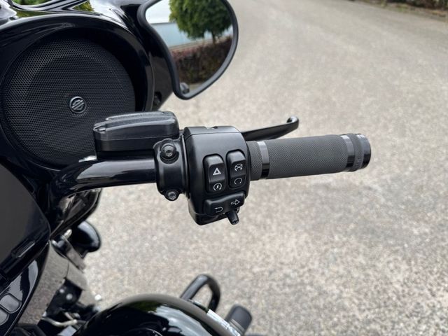 harley-davidson - street-glide-special-flhxs