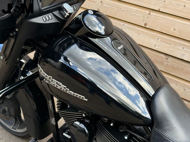 harley-davidson - street-glide-special-flhxs