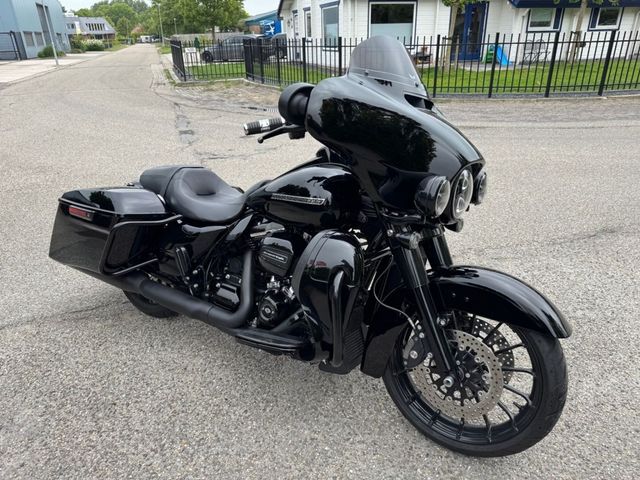 harley-davidson - street-glide-special-flhxs