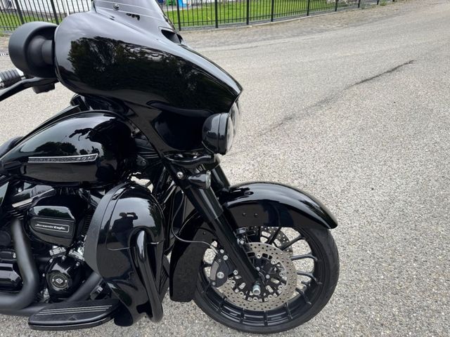 harley-davidson - street-glide-special-flhxs