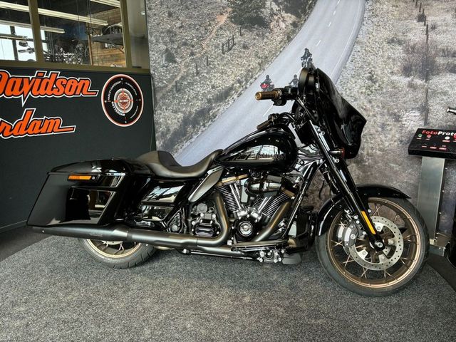 harley-davidson - street-glide-st-flhxst