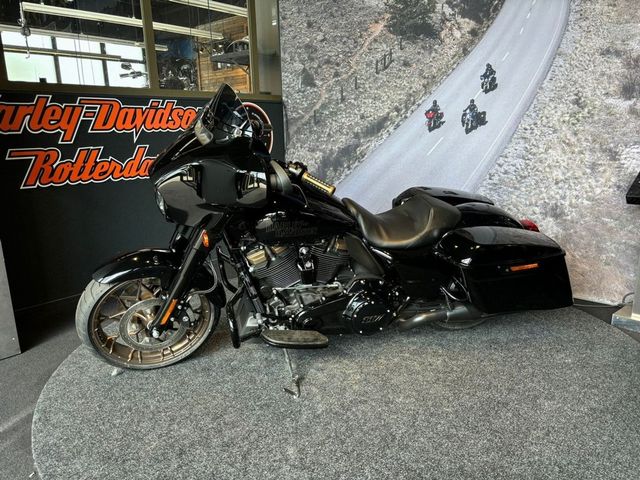 harley-davidson - street-glide-st-flhxst