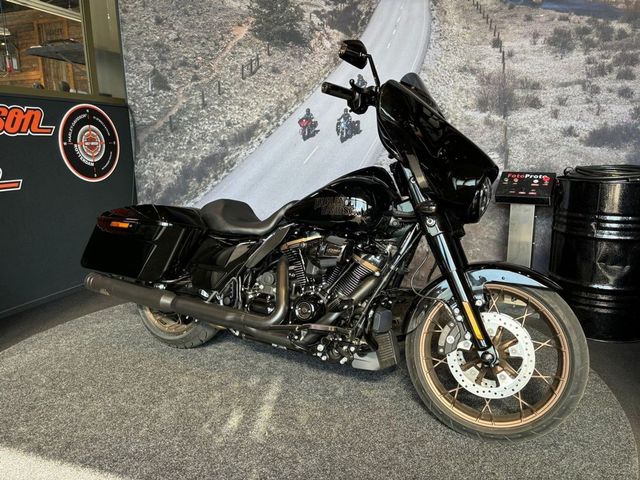 harley-davidson - street-glide-st-flhxst