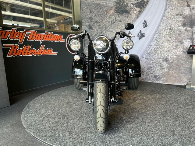 harley-davidson - tri-glide-freewheeler