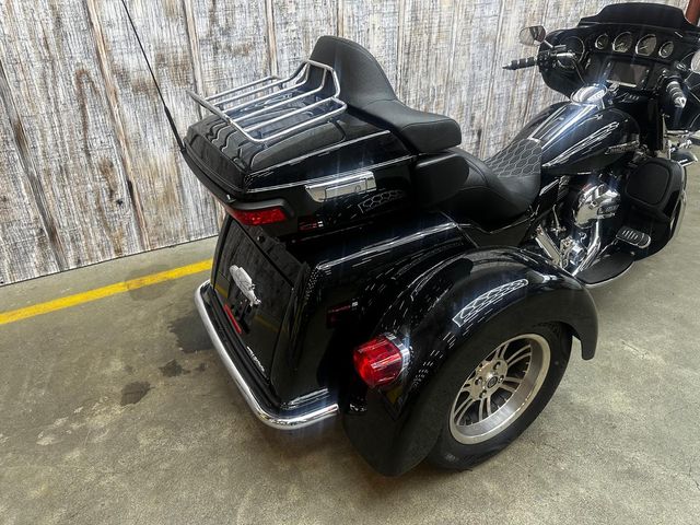 harley-davidson - tri-glide-ultra