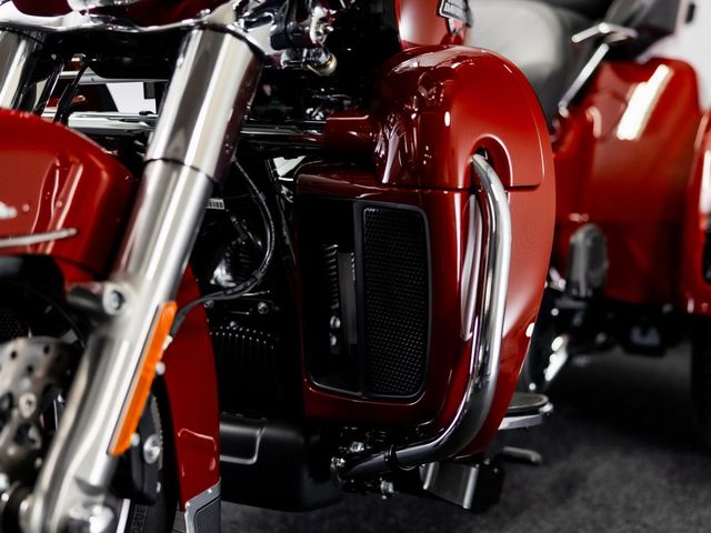 harley-davidson - tri-glide-ultra-classic-flhtcutg