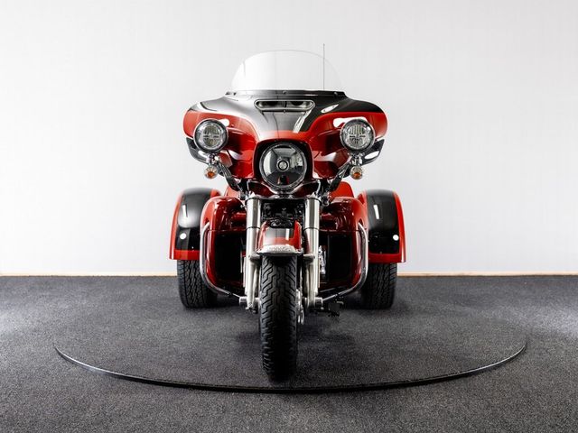 harley-davidson - tri-glide-ultra-classic-flhtcutg