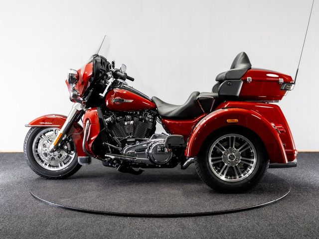 harley-davidson - tri-glide-ultra-classic-flhtcutg