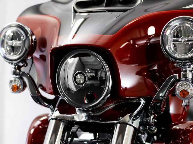 harley-davidson - tri-glide-ultra-classic-flhtcutg