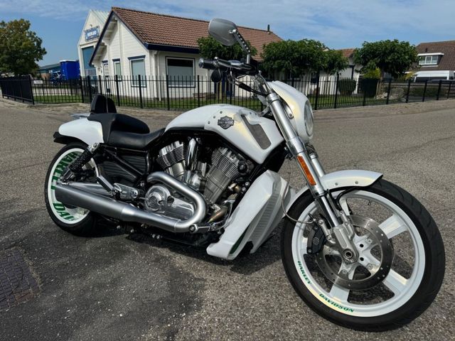 harley-davidson - v-rod-muscle-vrscf