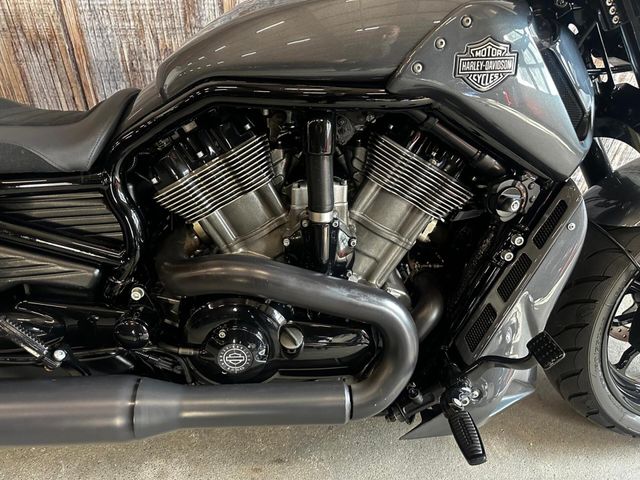 harley-davidson - v-rod-muscle-vrscf