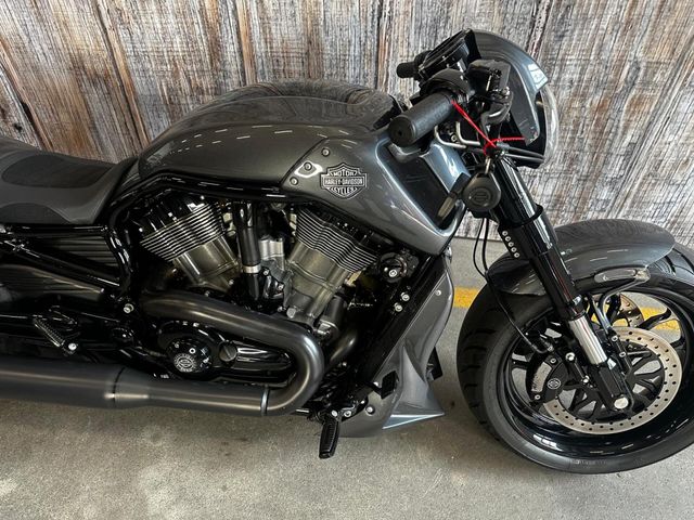 harley-davidson - v-rod-muscle-vrscf