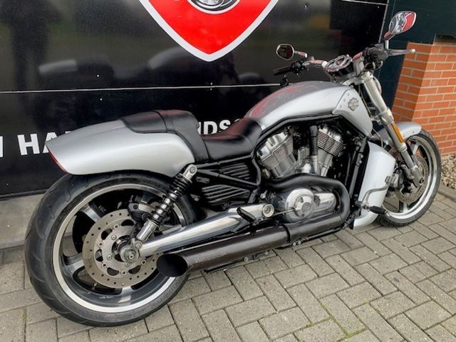 harley-davidson - v-rod-muscle-vrscf