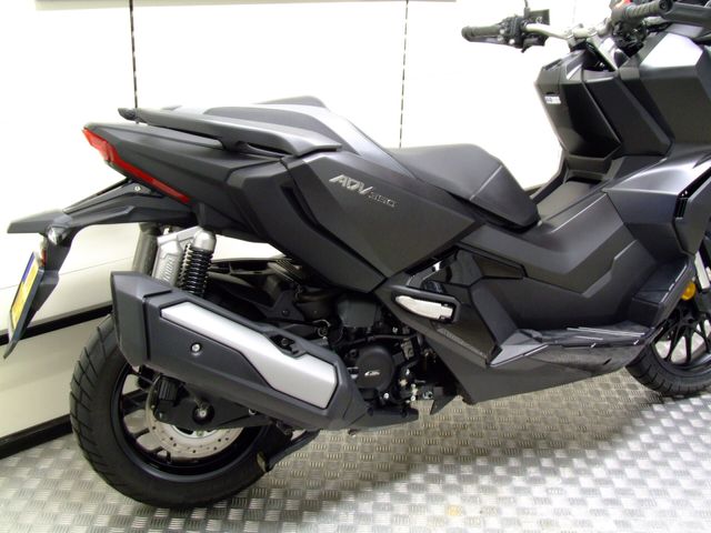 honda - adv-350