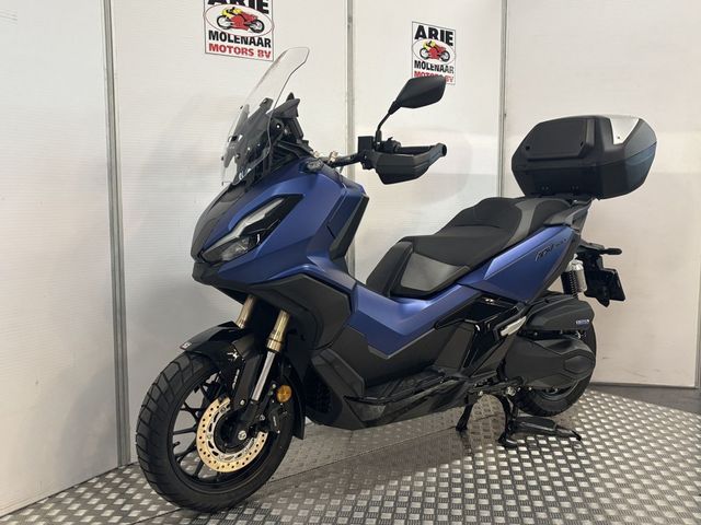 honda - adv-350