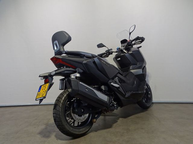 honda - adv-350