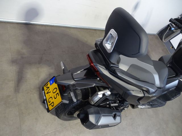 honda - adv-350