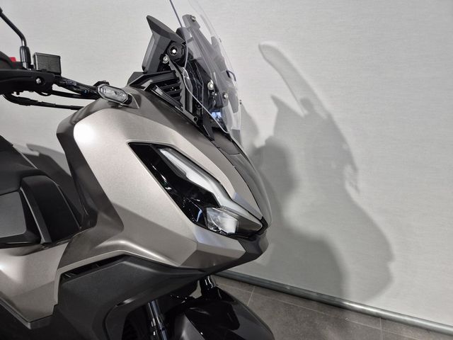 honda - adv-350