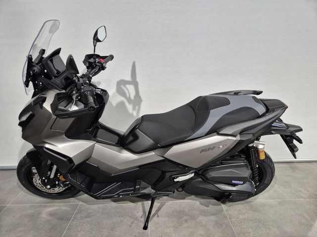 honda - adv-350