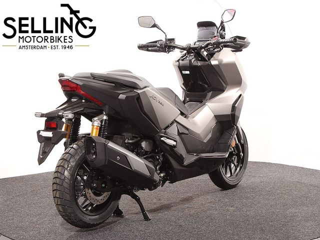 honda - adv-350
