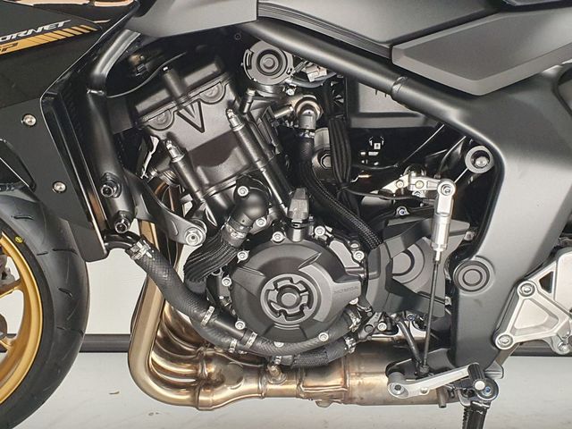 honda - cb-1000-hornet-sp