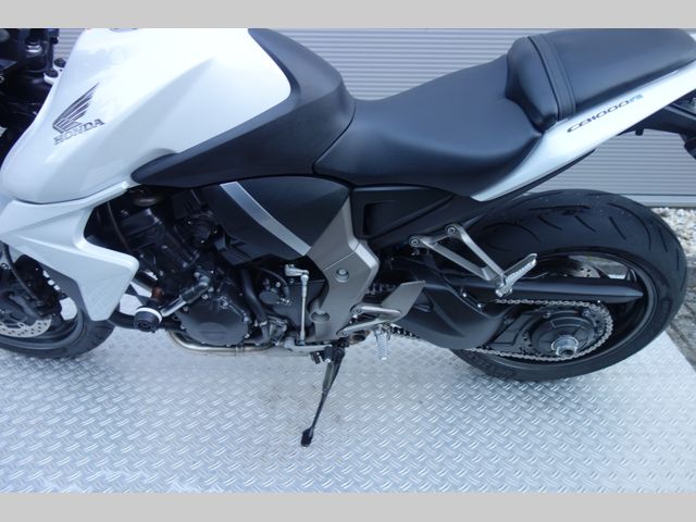 honda - cb-1000-r