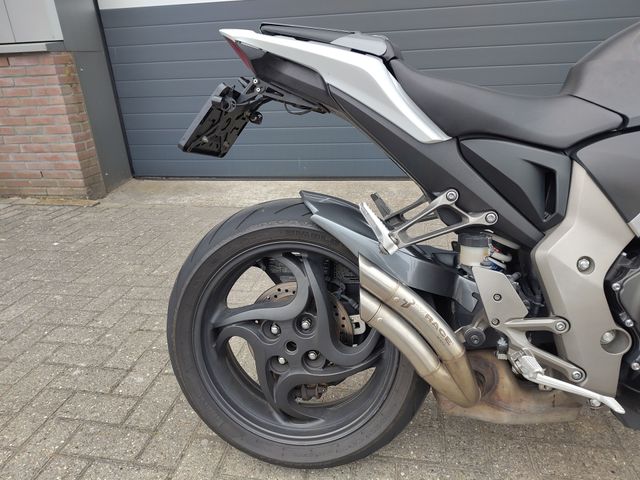 honda - cb-1000-r