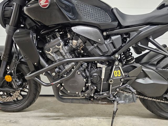 honda - cb-1000-r-black-edition