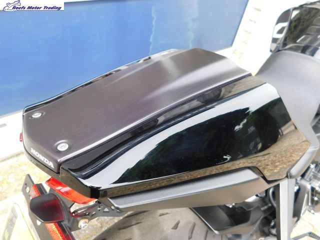 honda - cb-1000-r-black-edition