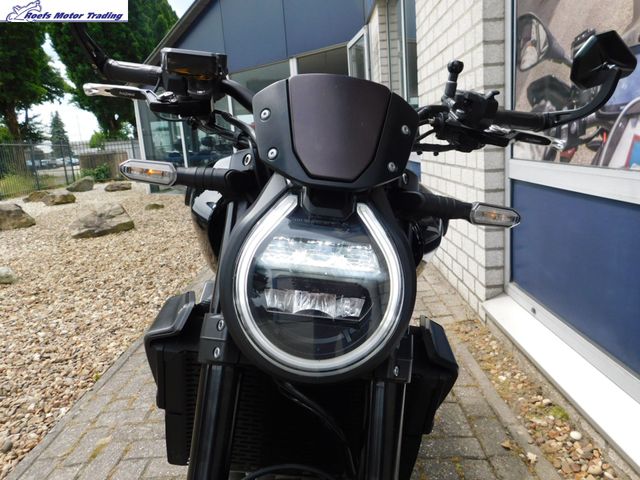 honda - cb-1000-r-black-edition