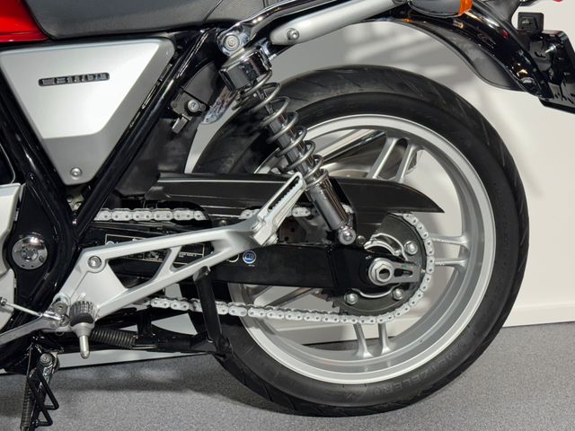 honda - cb-1100-c-abs