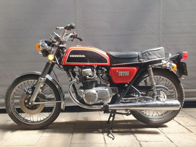 honda - cb-200