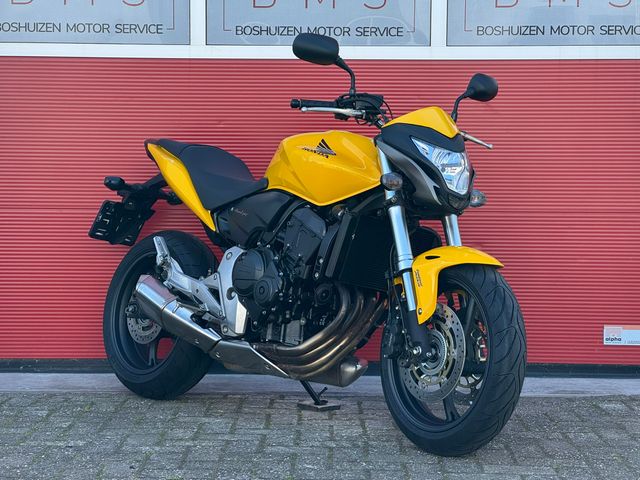 honda - cb-600-f-hornet-abs