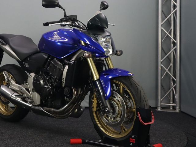 honda - cb-600-f-hornet-abs