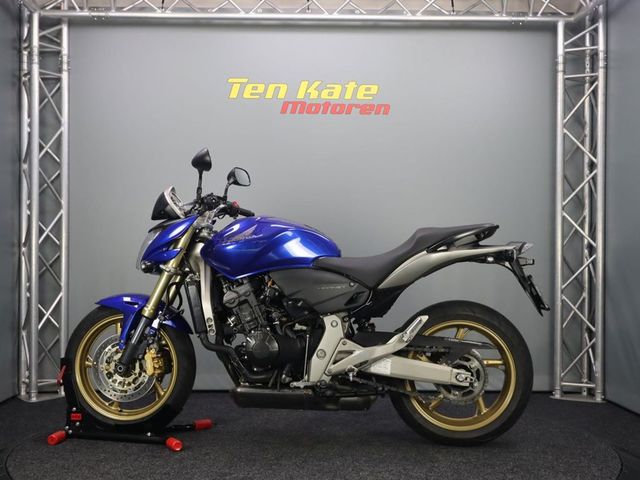 honda - cb-600-f-hornet-abs