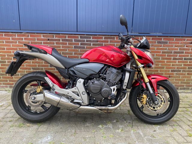 honda - cb-600-f-hornet-abs