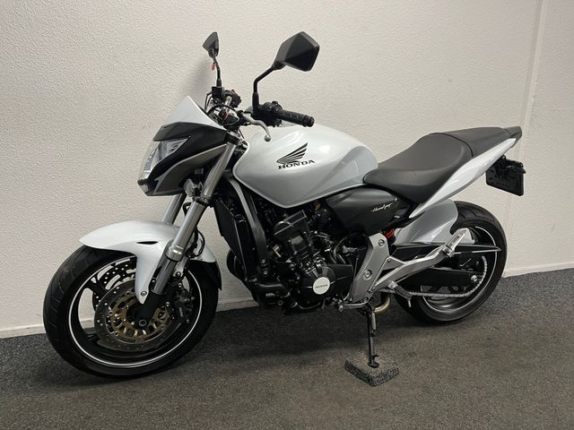 honda - cb-600-f-hornet-c-abs