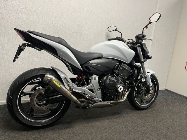 honda - cb-600-f-hornet-c-abs