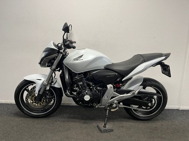 honda - cb-600-f-hornet-c-abs