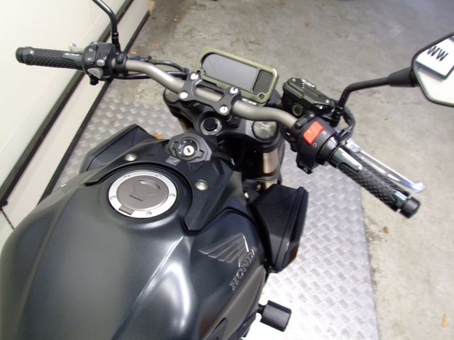 honda - cb-650-r