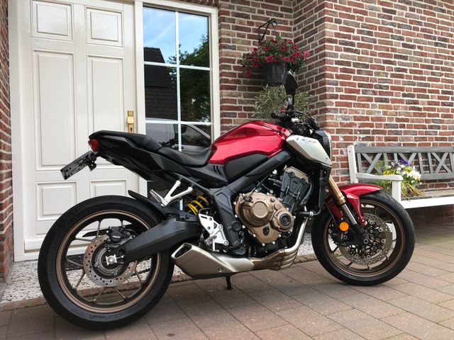 honda - cb-650-r-neo-sports-cafe