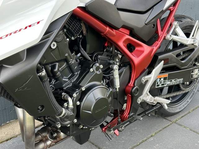 honda - cb-750-hornet