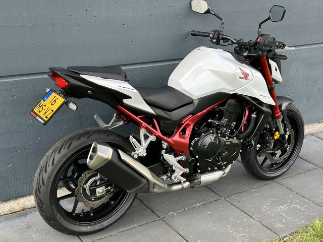 honda - cb-750-hornet