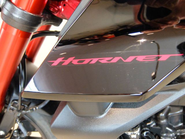 honda - cb-750-hornet