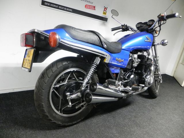honda - cb-750-sc-nighthawk