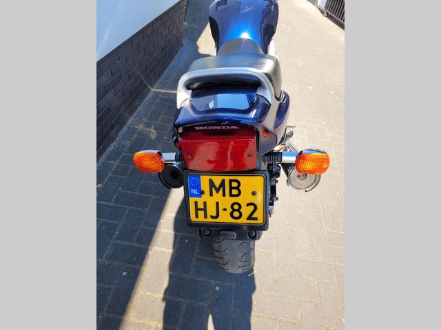 honda - cb-750-seven-fifty